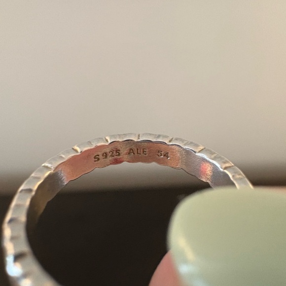 Pandora ring size 7 - Picture 3 of 5